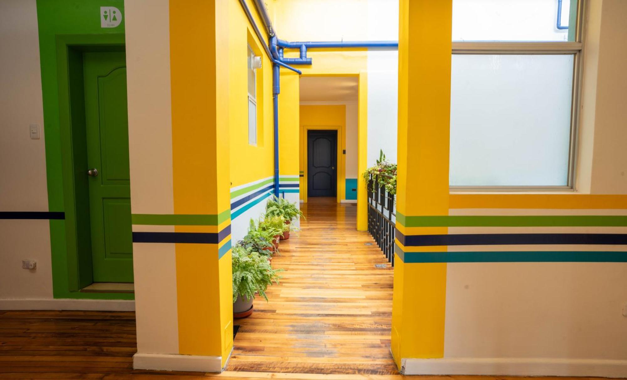 Community Hostel Quito Exterior photo