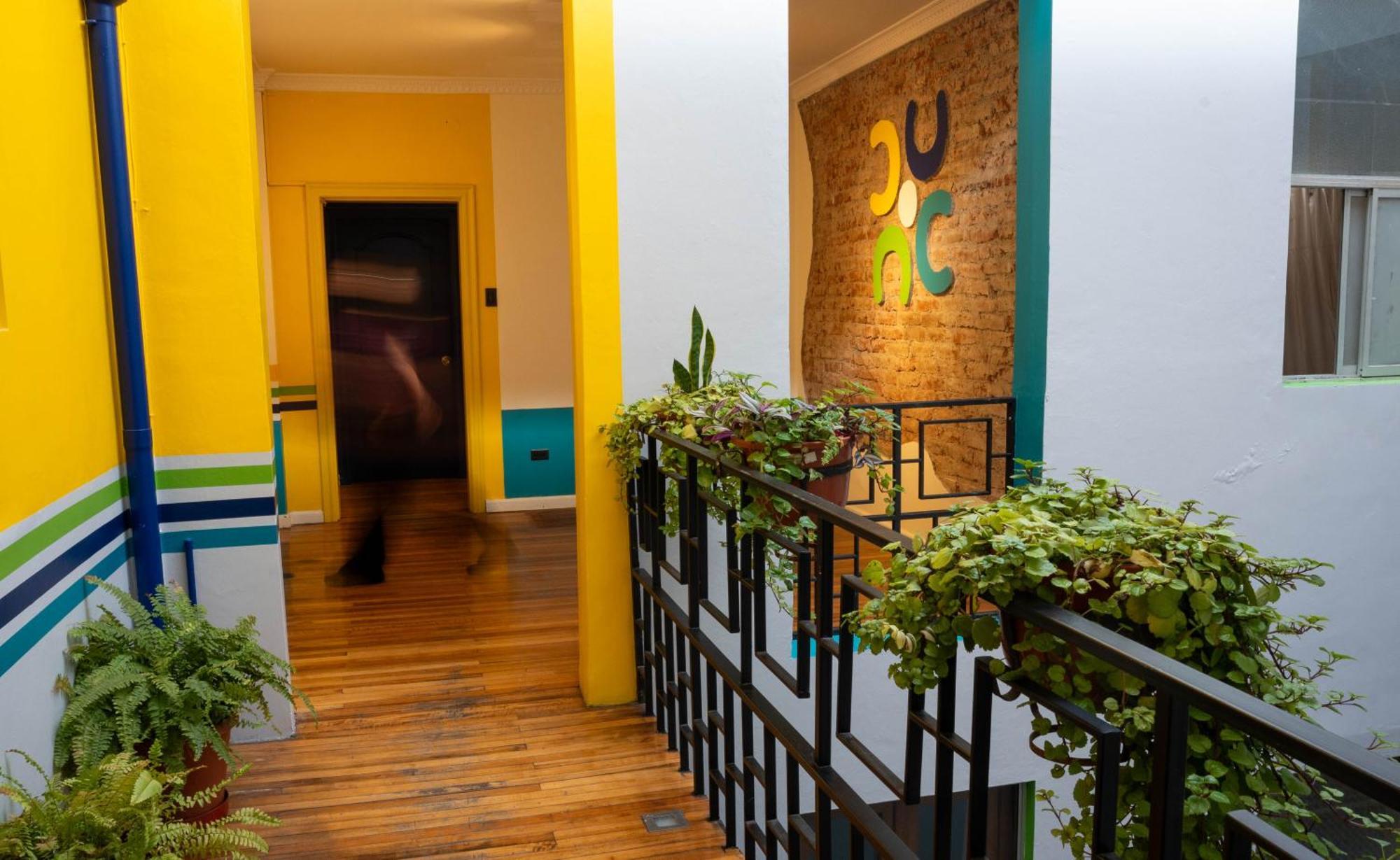 Community Hostel Quito Exterior photo